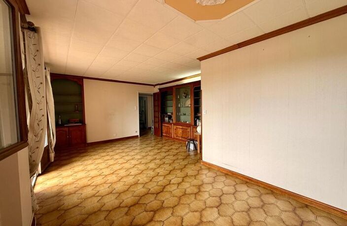 Rare à la vente : Appartement à vendre 4 pièces avec vue d'exception sur la cité de Carcassonne. Prix de vente : 124200€ — photo 5