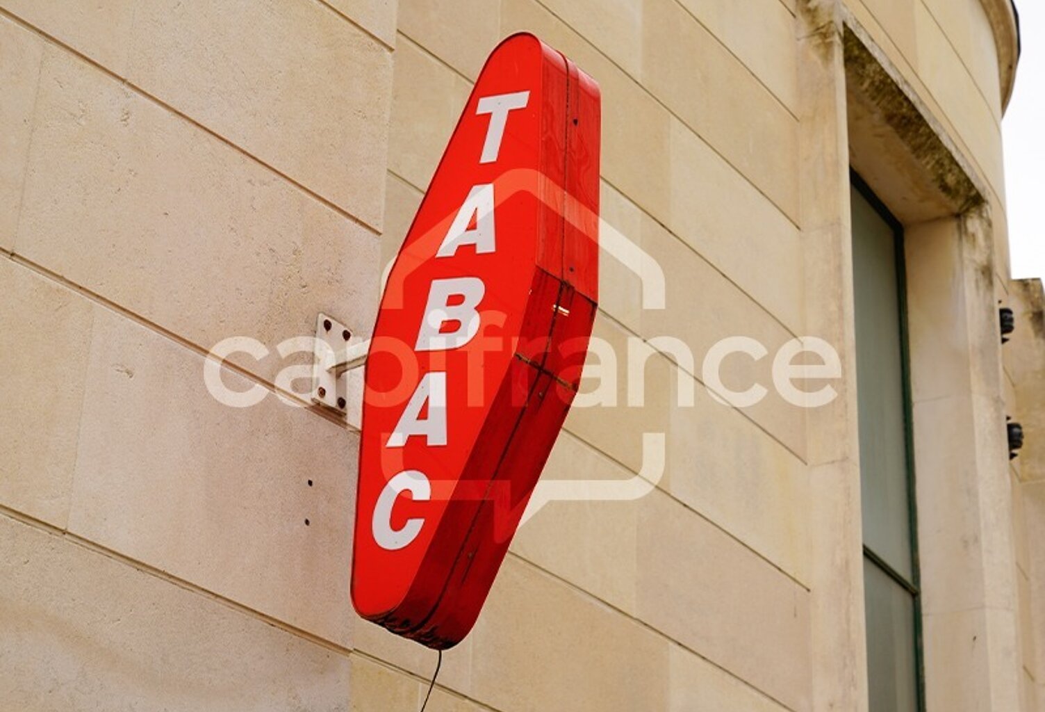 Dpt Haute Garonne (31), à vendre proche TOULOUSE tabac  - cigare - loto cadeaux de 70 m² - EBE 285 238 euros - état neuf du magasin — photo 1
