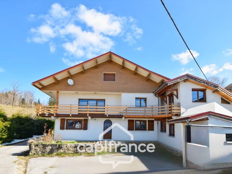 Maison à vendre 9 pièces avec appartement indépendant LES ROUSSES (39) — photo 1