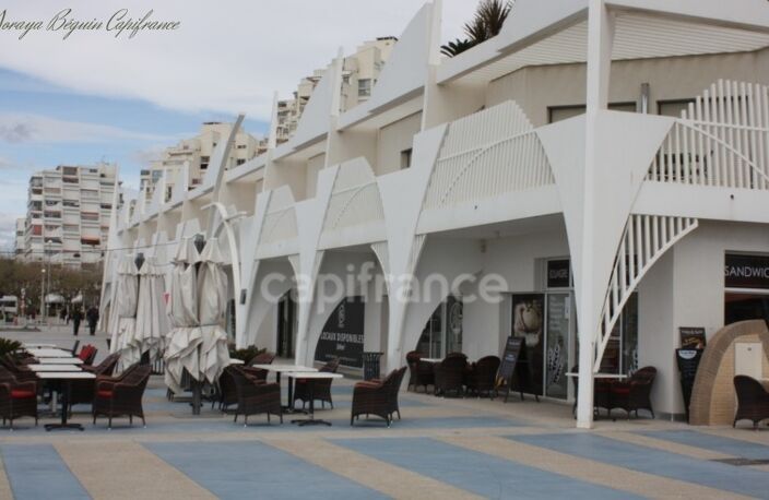 Dpt Hérault (34), à louer LA GRANDE MOTTE Local commercial Front de Mer 249 m² — photo 2