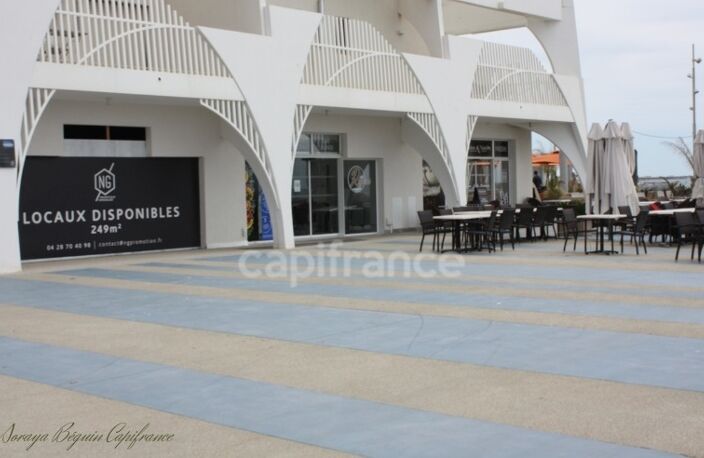 Dpt Hérault (34), à louer LA GRANDE MOTTE Local commercial Front de Mer 249 m² — photo 3