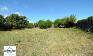 Terrain  825 m² à vendre à Saint-Pierre-d'Oléron (17310)