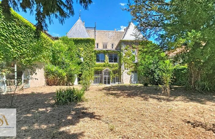 Immeuble de caractère avec jardin – Plus de 750 m² habitables au cœur de Limoux — photo 2