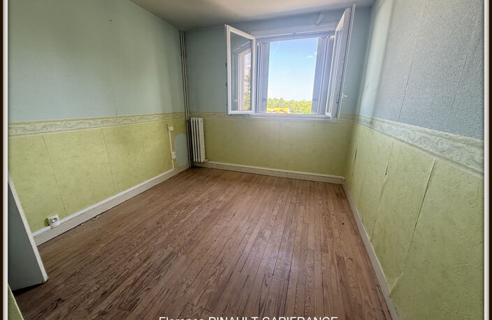 Appartement à vendre 4 pièces LANNEMEZAN (65) — photo 3