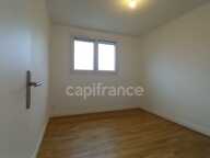 Dpt Vienne (86), à vendre POITIERS appartement T3 de 100 m² + garage + parking — photo 4