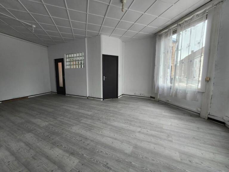 Projet d'investissement ou activité professionnelle : découvrez ce bien aux nombreuses possibilités — photo 1
