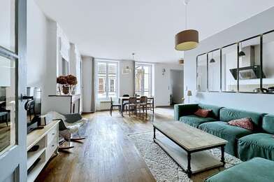 Appartement 4 pièces 285000 €