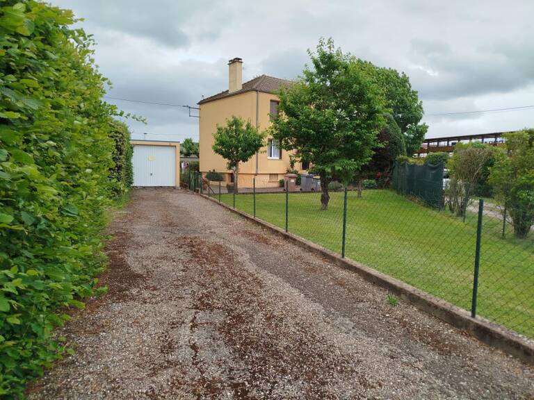 Maison de ville  avec terrain et garage- vente viagère occupée une personne — photo 1