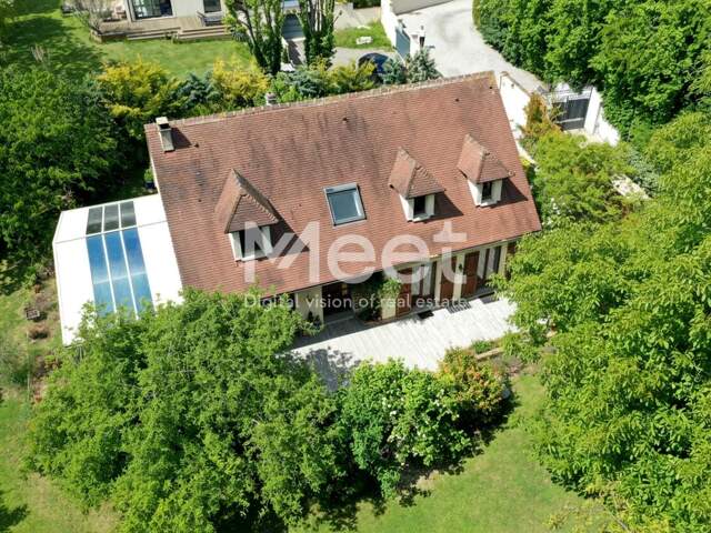 NEAUPHLE-LE-VIEUX - Maison 5 chambres avec sous-sol total et véranda - — photo du bien