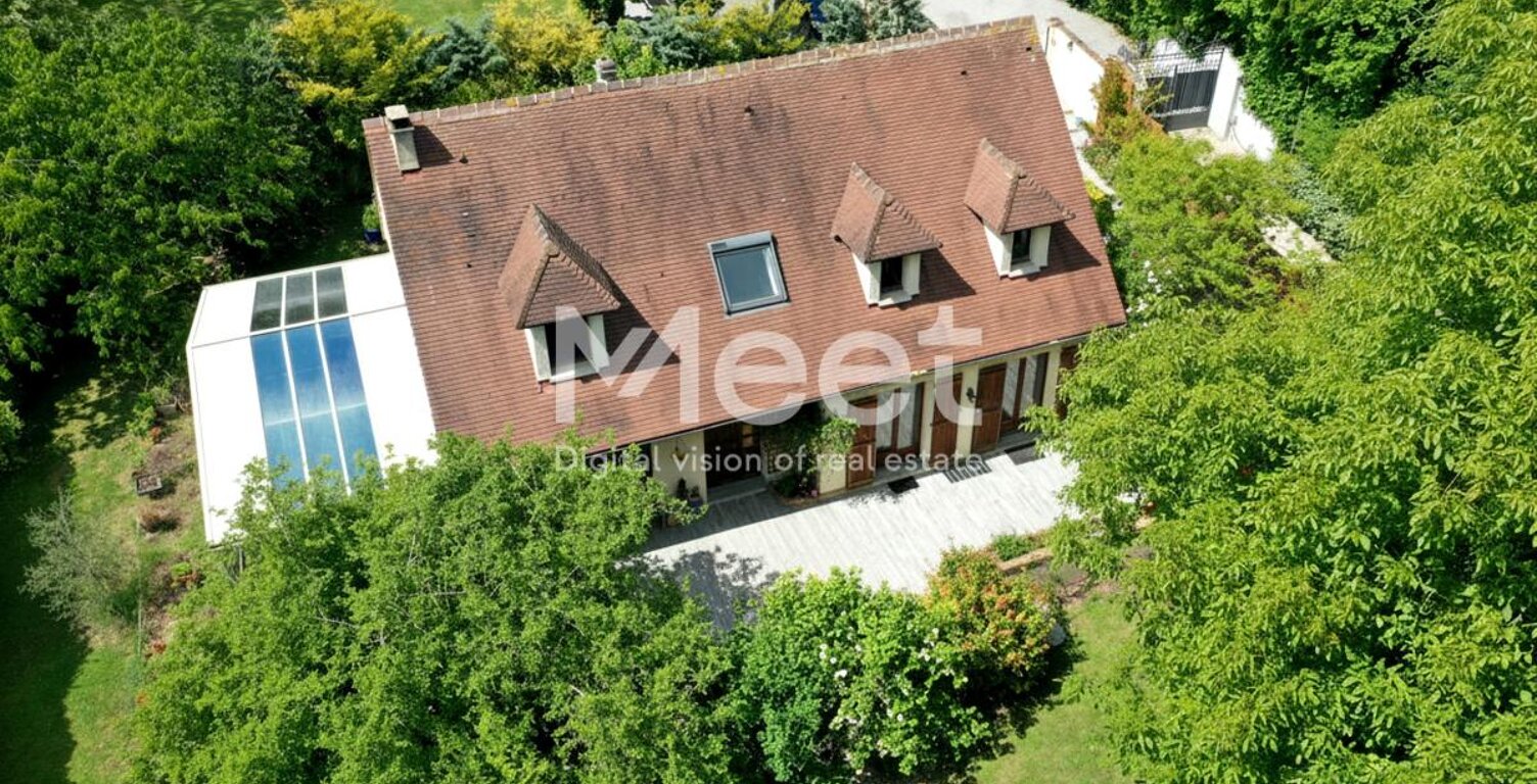 NEAUPHLE-LE-VIEUX - Maison 5 chambres avec sous-sol total et véranda - — photo 1