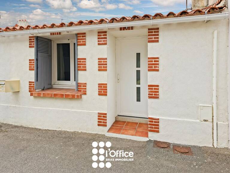 Vairé, maison T2 rénovée de 46m²! — photo 1
