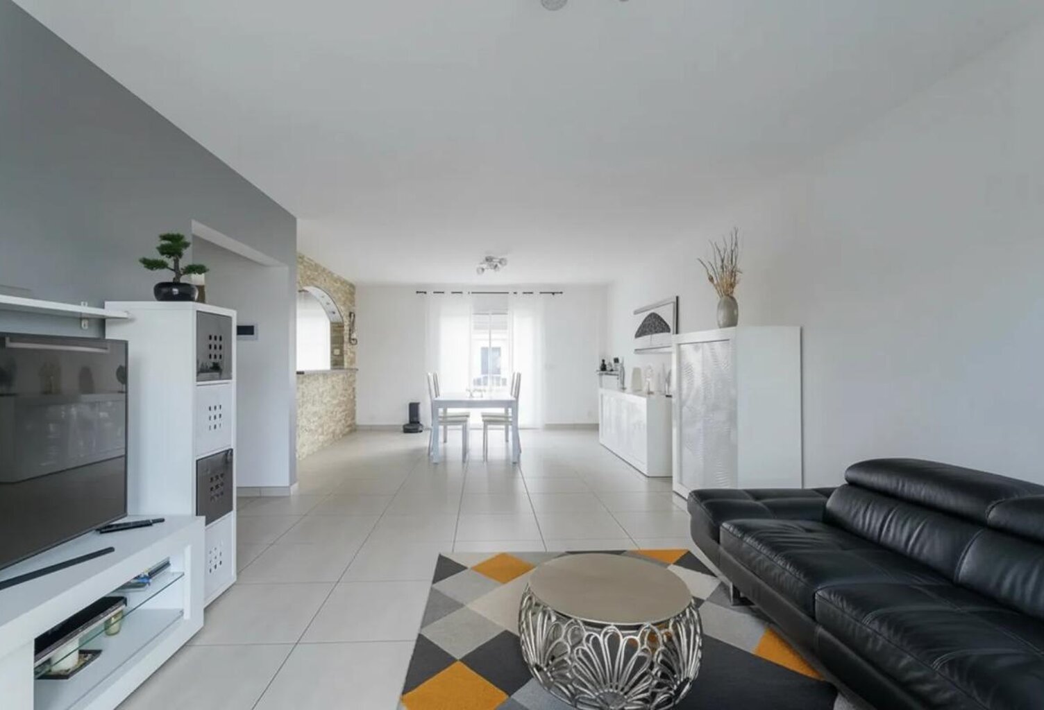 Maison de 9 pièces de 236 m² à Ozoir-la-Ferrière — photo 1