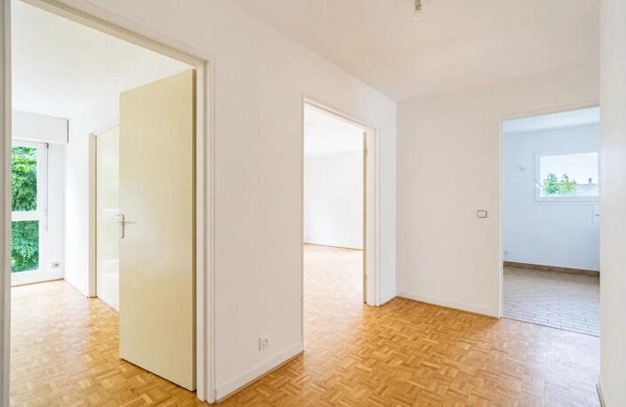 La Garenne-Colombes – 96 m² au calme, balcon sur verdure, à 5 min de la gare des Vallées — photo 4