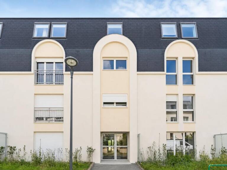 La Garenne-Colombes – 96 m² au calme, balcon sur verdure, à 5 min de la gare des Vallées — photo 1