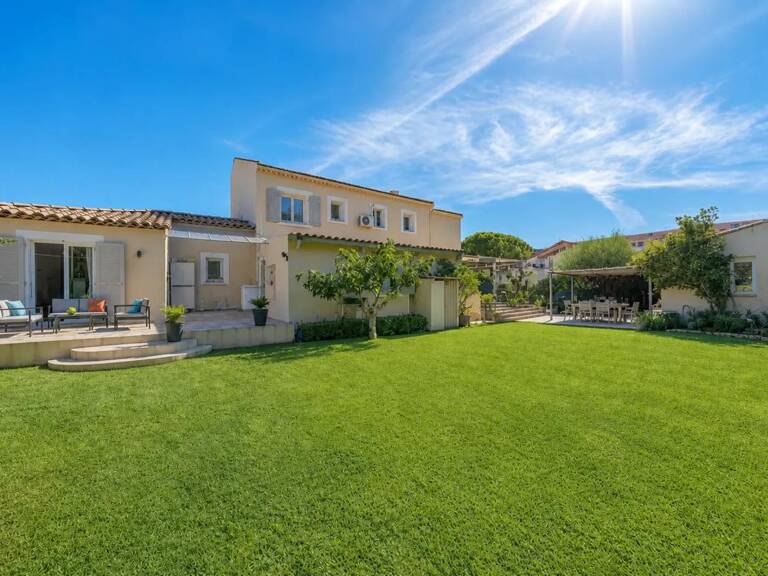 Maison familiale 252m²-6 chambres+ studio 32m² — photo 1