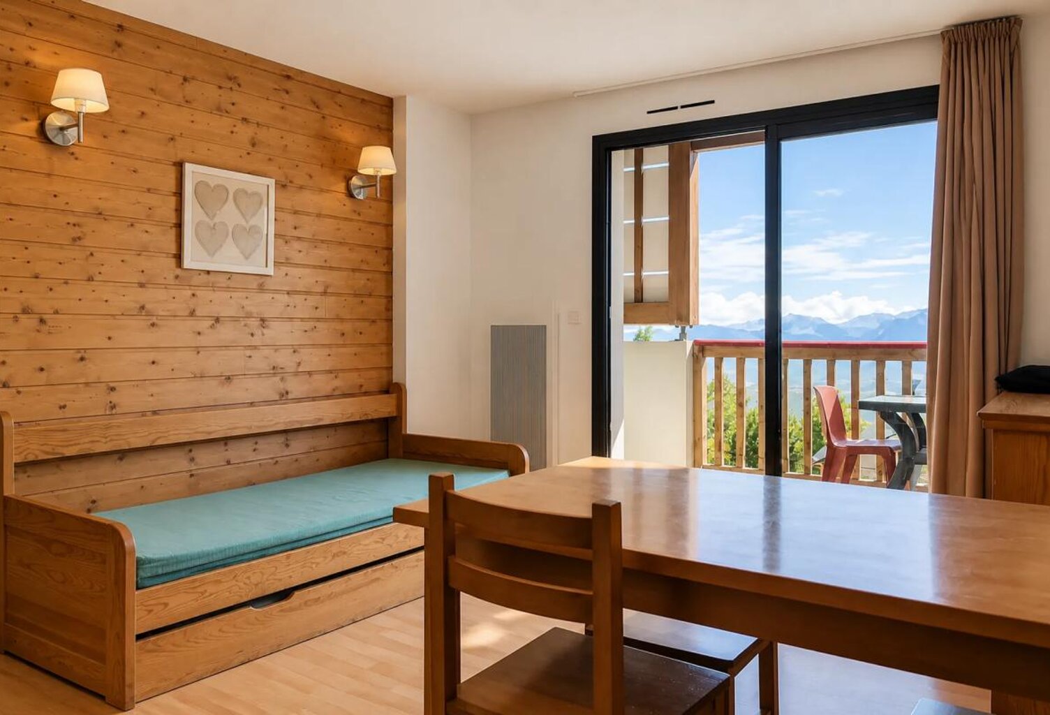 Charmant studio - proche centre- terrasse avec vue magnifique — photo 1