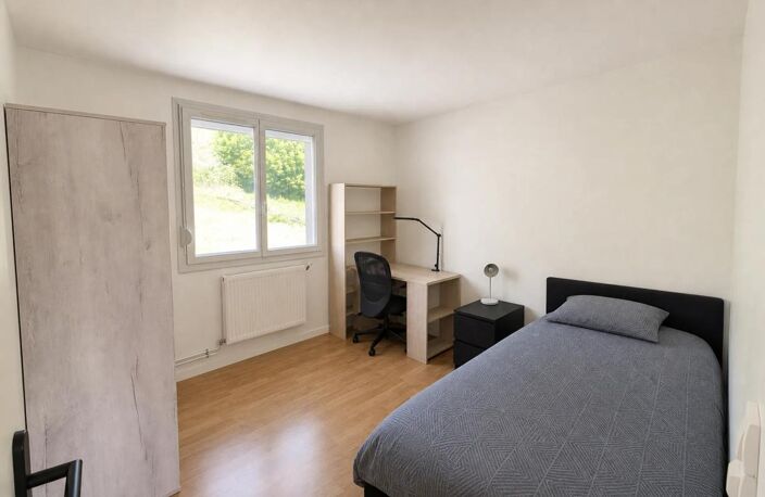 Appartement rénové 4P 79m² loué à Darnétal — photo 5