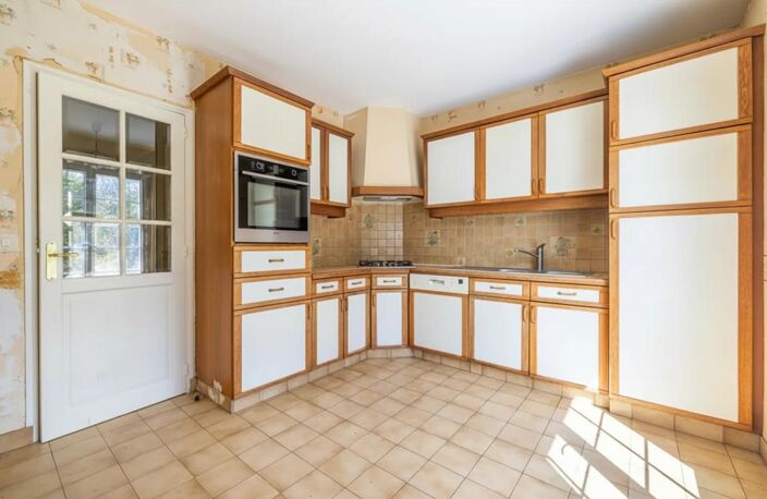 Maison Familiale de 6 pièces 140 m² et jardin de 1000 m2 ! — photo 5