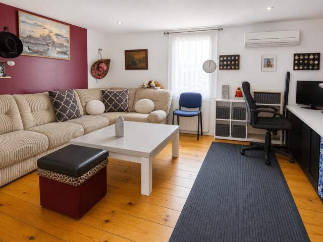 Appartement T3 de 73 m² à Decazeville — photo du bien