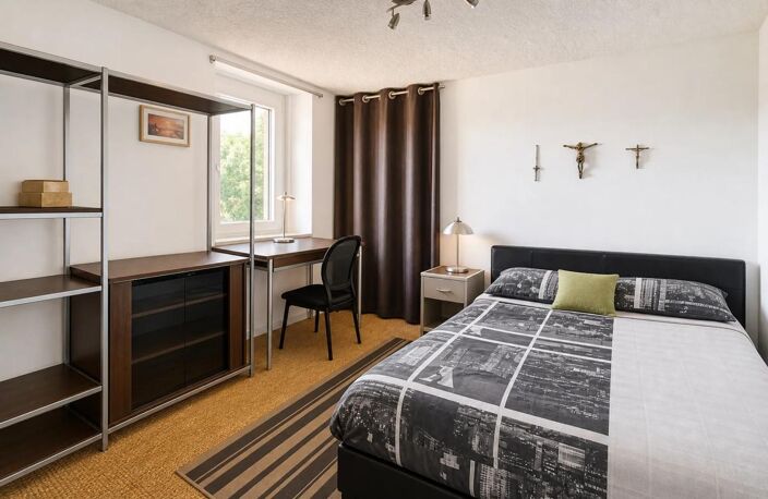 Appartement T3 de 73 m² à Decazeville — photo 5