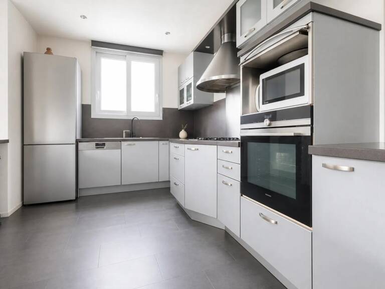Maison de 4 pièces de 165 m² au Plessis-Robinson — photo 1