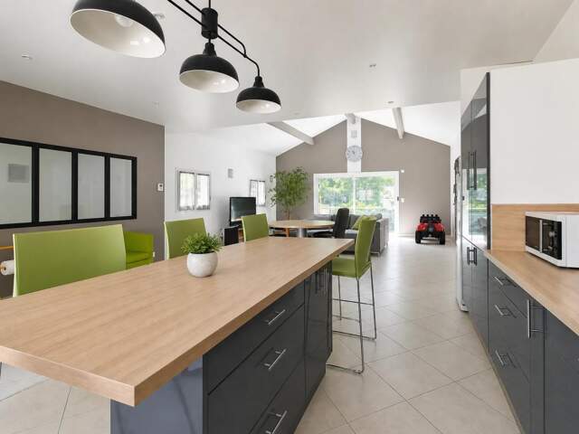 Maison de 5 pièces de 143 m² à Linas — photo du bien