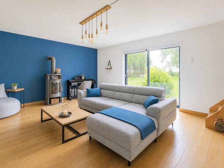 Maison familiale de 181m² avec 4 chambres et terrain de 1 800m² — photo 1