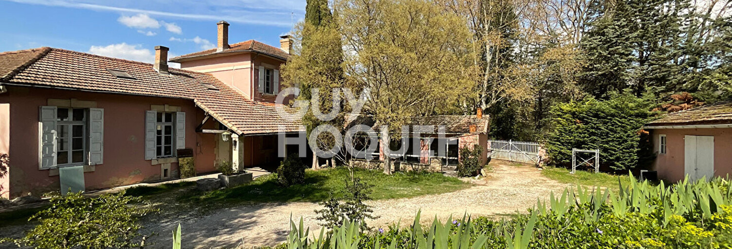 Maison 24 Pièces 580 m² à vendre à Fontaine-de-Vaucluse (84800)