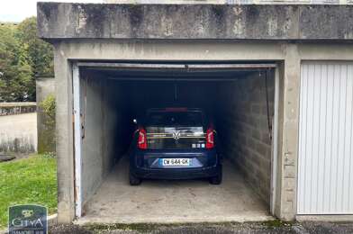 Garage  70 €