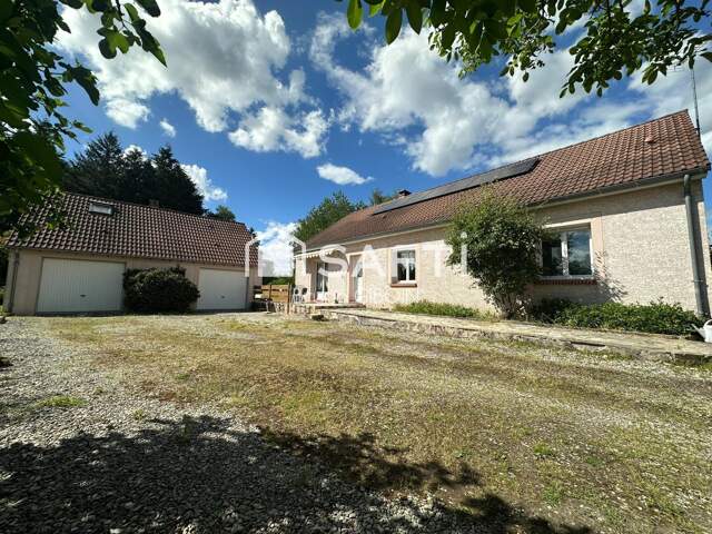Maison 116 m², 4 pièces, 3 chambres, double garage, box. — photo du bien