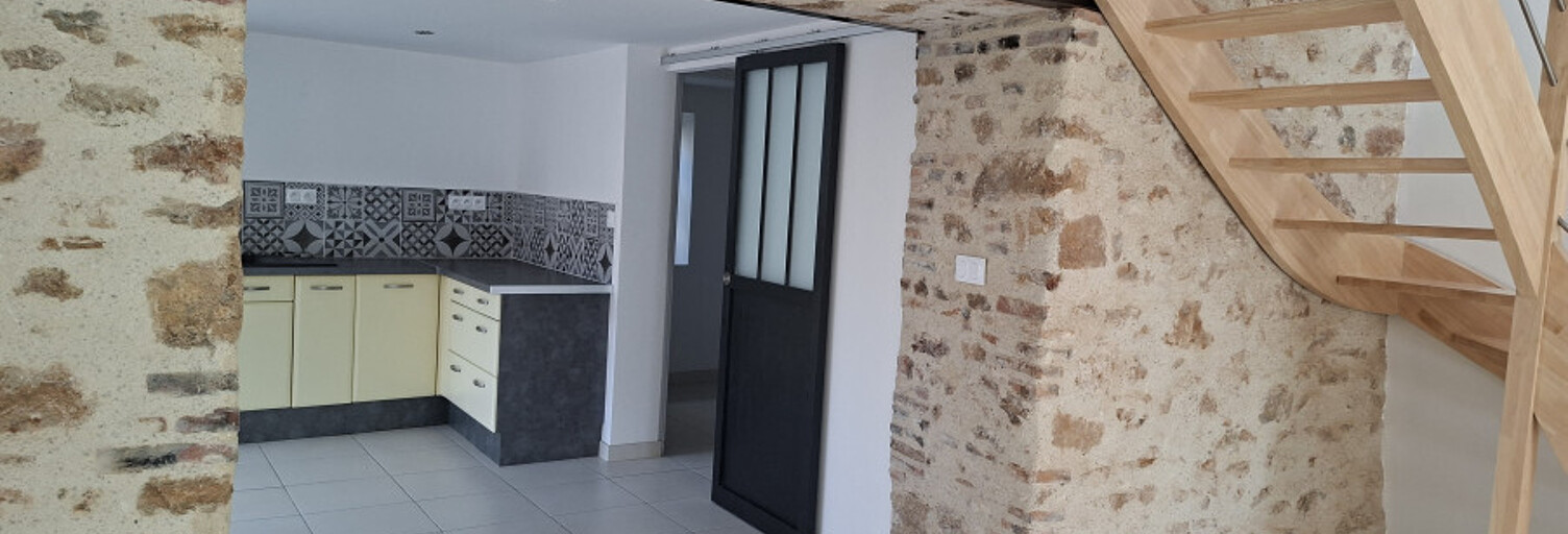 Maison 5 Pièces 104 m² à louer à Sèvremont (85700)