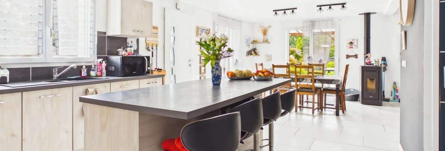 Maison 6 Pièces 102 m² à vendre à Plouzévédé (29440)