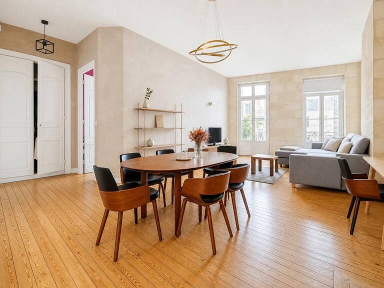 Appartement de 4 pièces de 95 m² à Bordeaux — photo 1