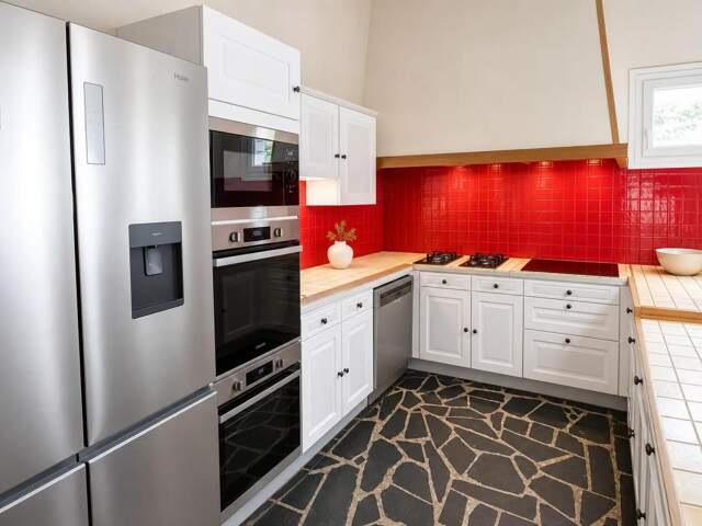 Maison de 14 pièces de 510 m² à Verdelot — photo du bien