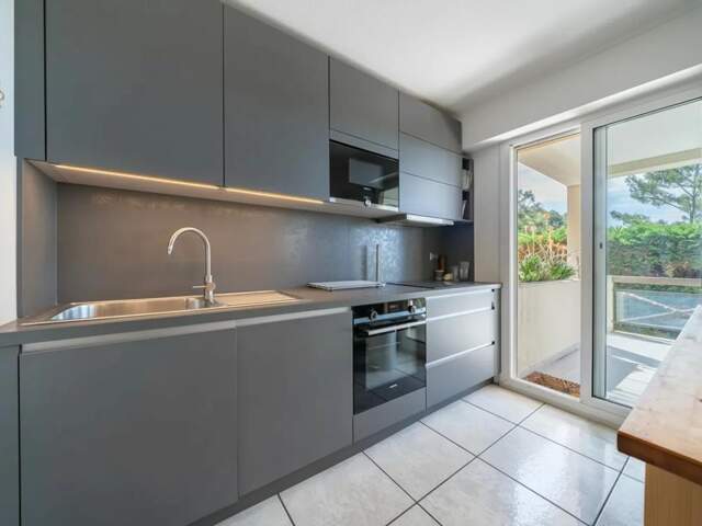 Appartement T3-70m2, Terrasse 38m2, Sud, Cave, Parking, Piscine — photo du bien