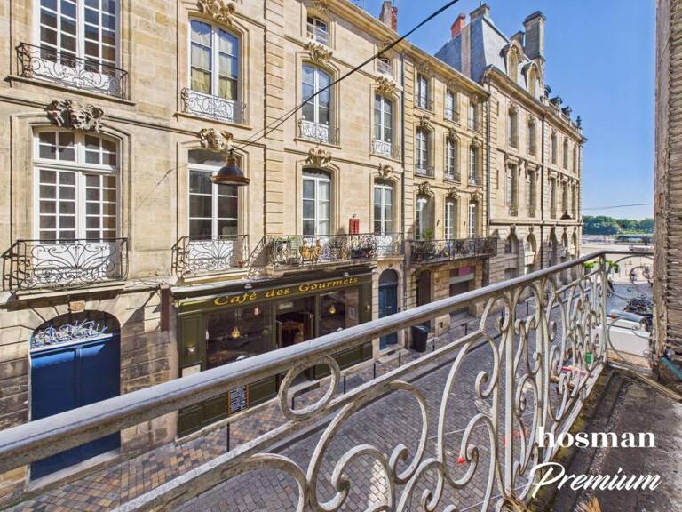 Bordeaux Centre | Immeuble pierre de taille – Vue Place de la Bourse – Local + Triplex + Appartement — photo 1
