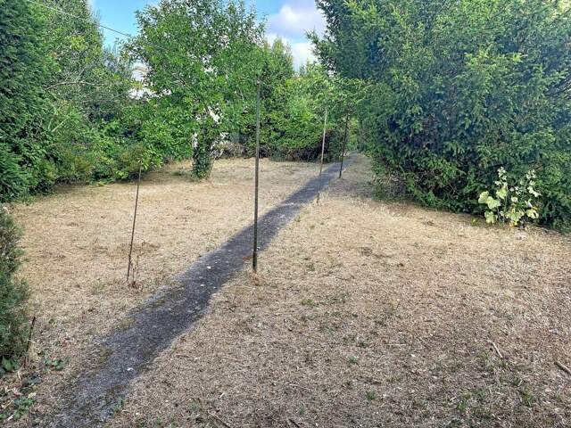 Terrain À Vendre — photo du bien