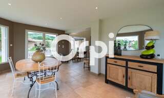 Maison 5 Pièces 206 m² à vendre à Farnay (42320)