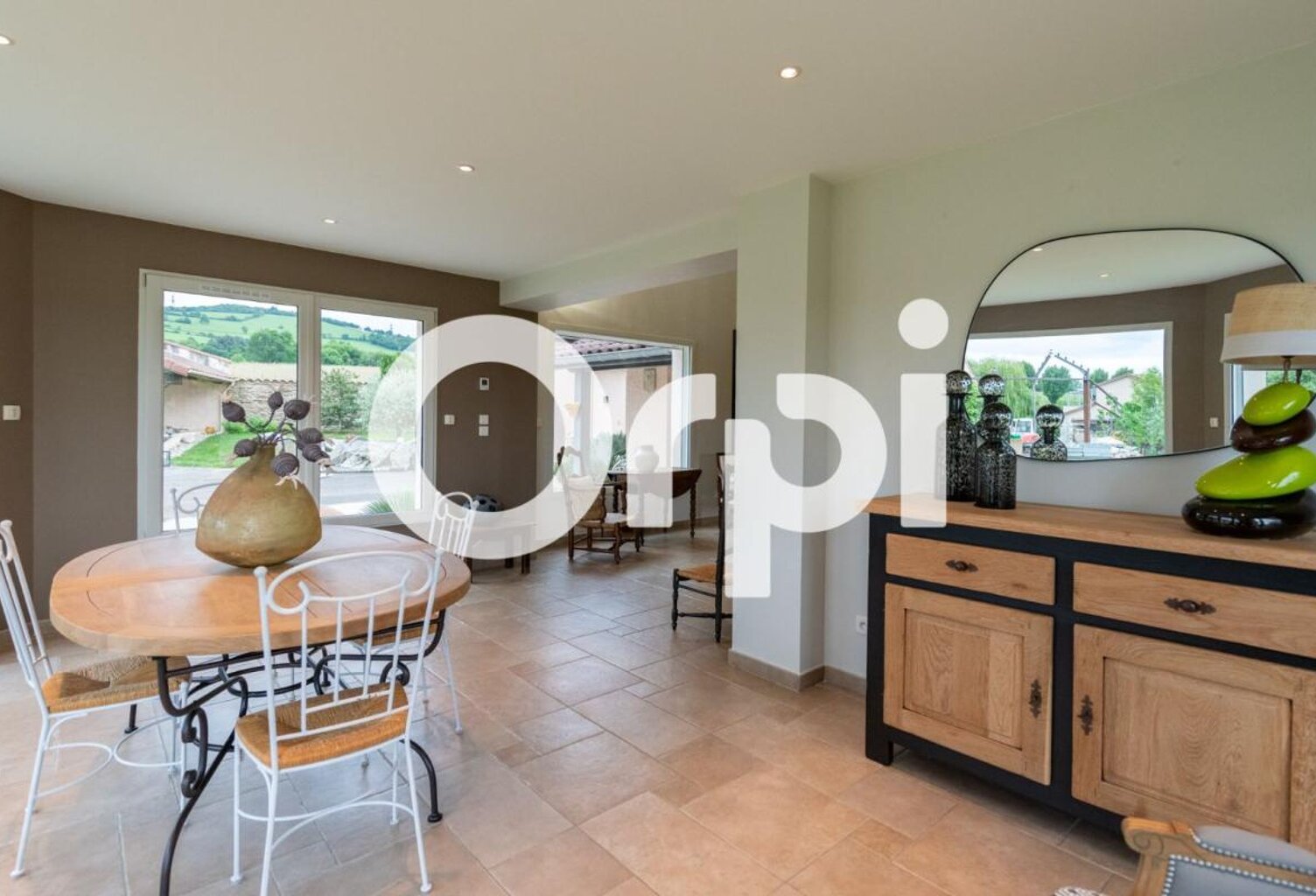 Exclusivité ORPI : Superbe maison avec de belle prestation avec vue sur le Pilat – Secteur calme & prisé — photo 1