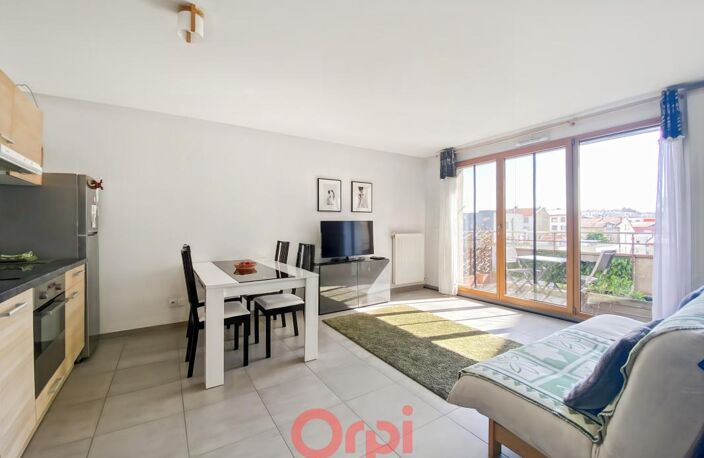 Charmant T2 de 45m2 avec balcon – Résidence récente – Emplacement privilégié — photo 2