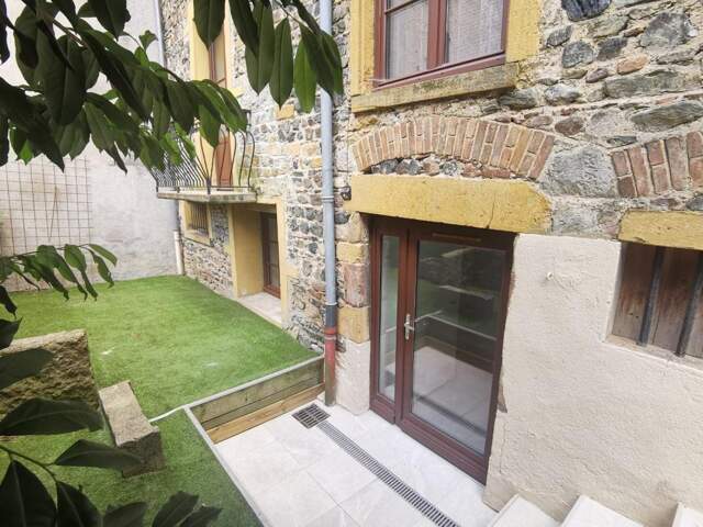 Appartement T3 - terrasse – Centre village — photo du bien