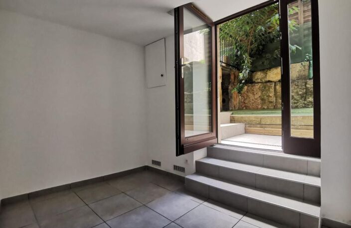 Appartement T3 - terrasse – Centre village — photo 4