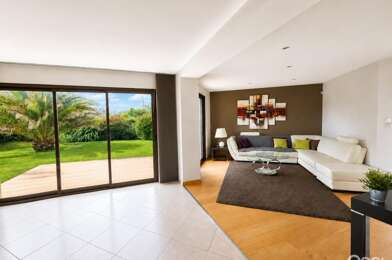 Maison 6 pièces 355300 €