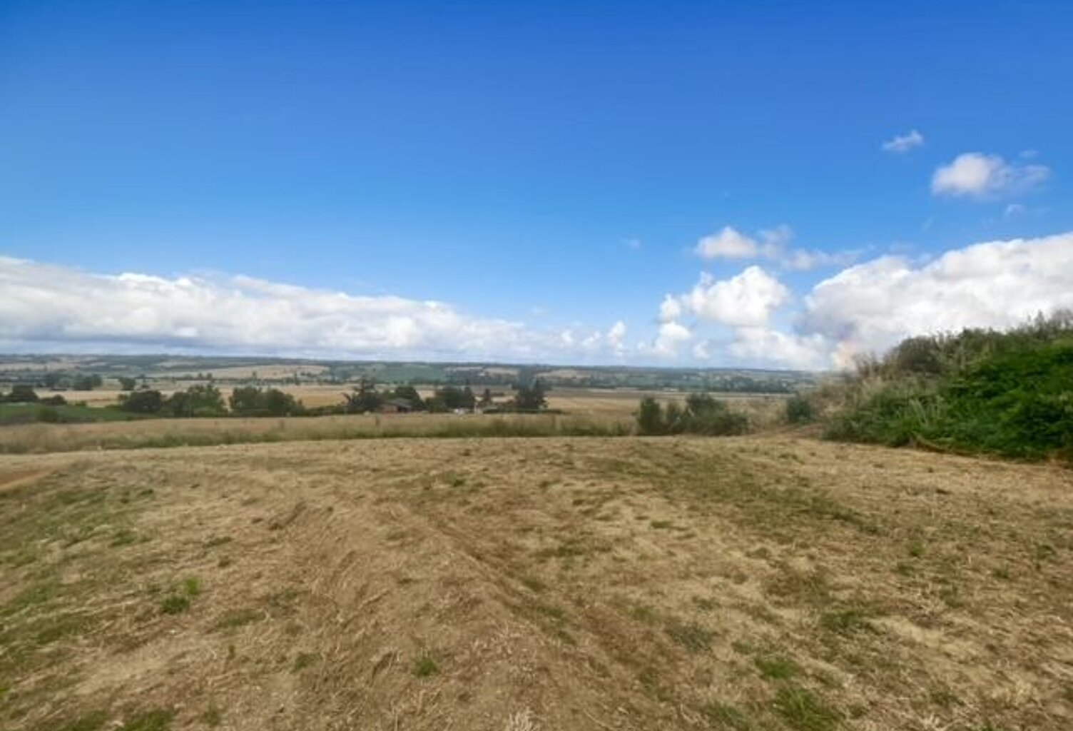 Terrain à bâtir à Montcabrier - Vue dégagée — photo 1