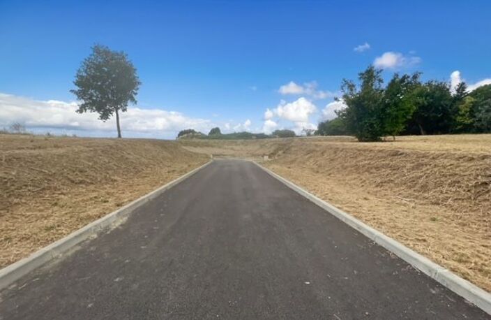 Terrain à bâtir à Montcabrier - Vue dégagée — photo 2