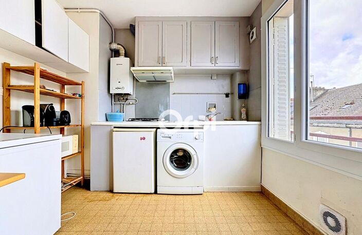Investissez avec ce T2 loué meublé proche des commodités , gare et bus — photo 3