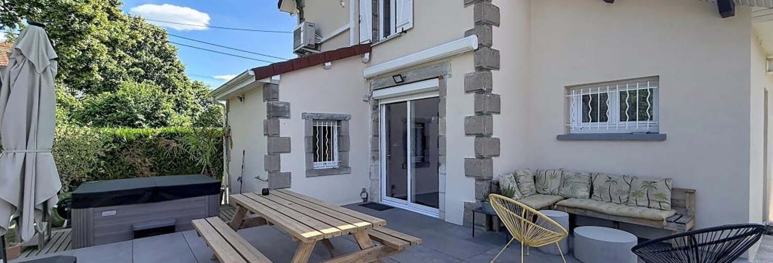 Maison 6 Pièces 151 m² à vendre à Saint-André-le-Coq (63310)
