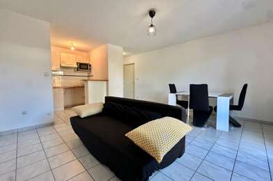 Appartement 2 pièces 710 €