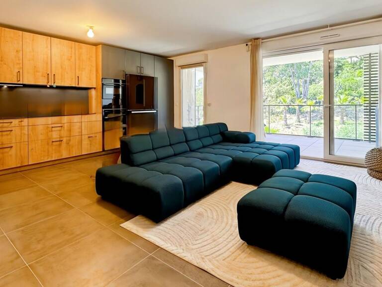 4 Pièces 85 m² • Terrasse Sud-Ouest • Vue Piscine • DPE A • Double Garage — photo 1