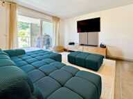 4 Pièces 85 m² • Terrasse Sud-Ouest • Vue Piscine • DPE A • Double Garage — photo 4